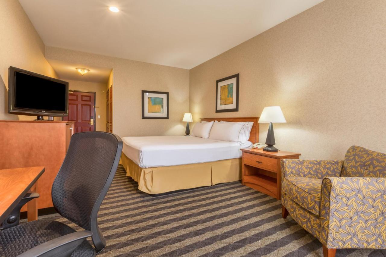 Express & By Ihg Hotel Manteca