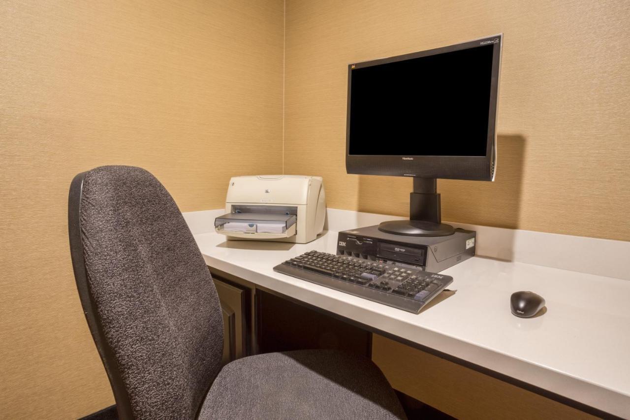 Hotel Express & By Ihg Manteca