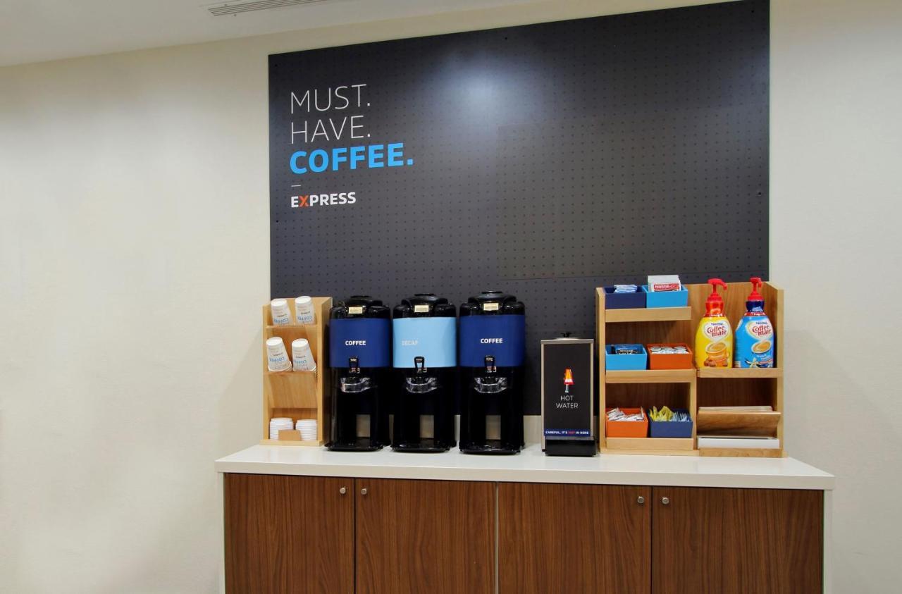 Express & By Ihg Hotel Manteca